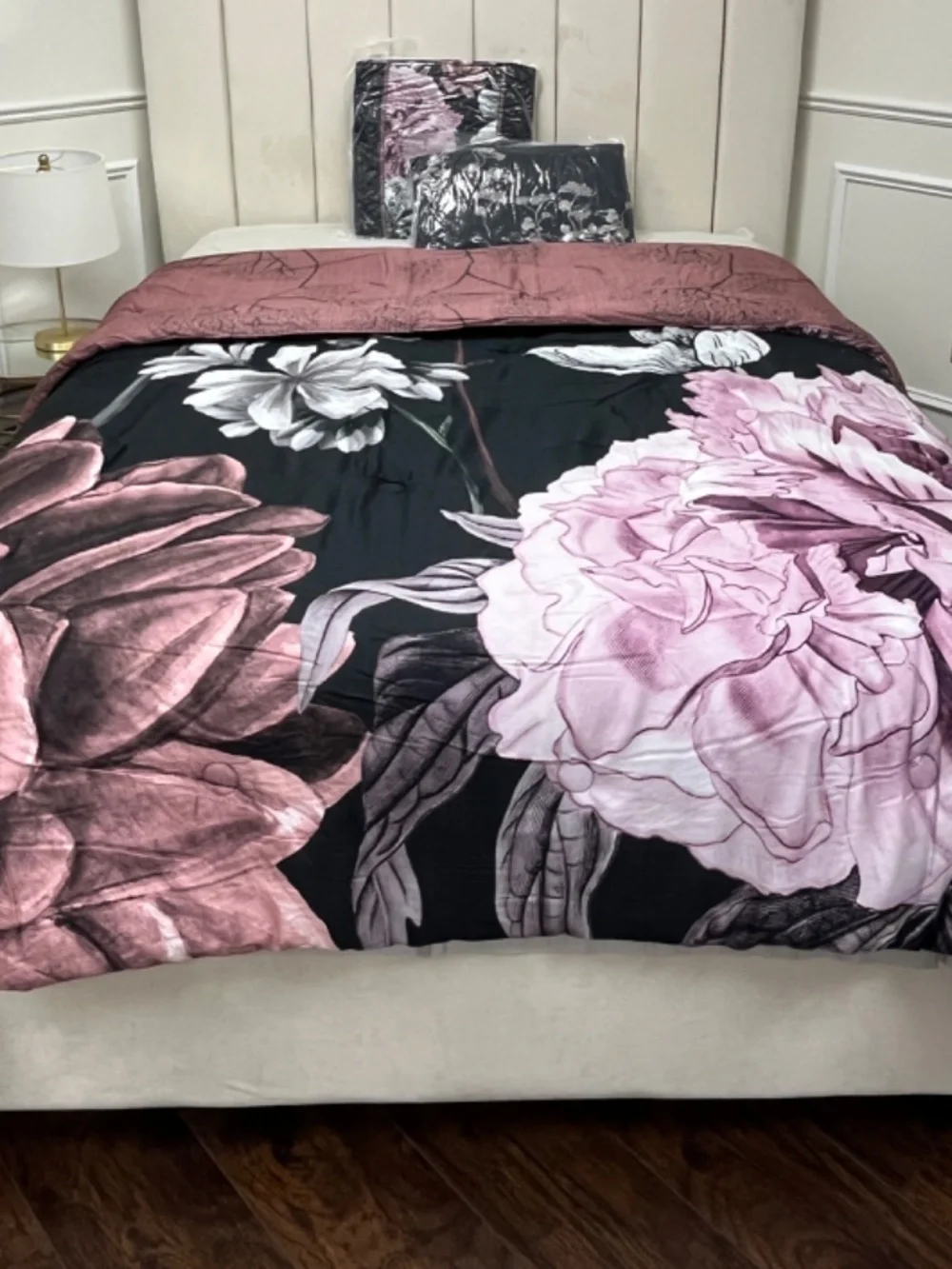 Bebejan Midnight Meadow Reversible Queen Comforter Set